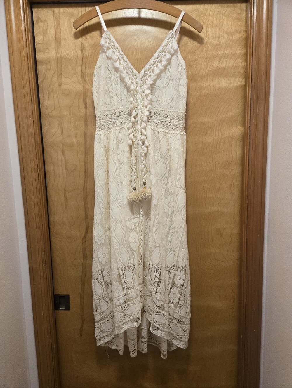 Boho Lace V-Neck Dress in Cream Size S